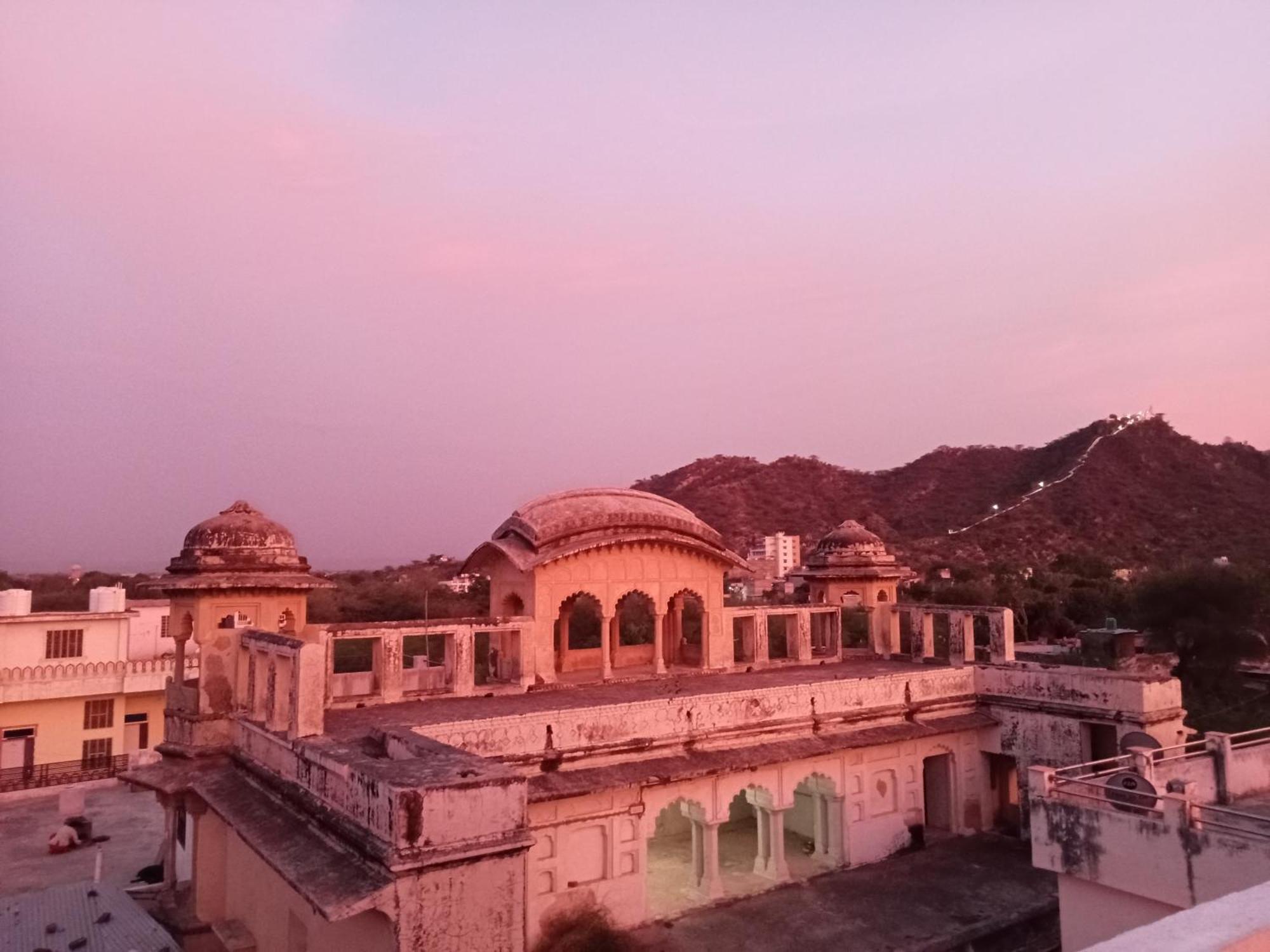 Cocoon Auberge Jaipur Luaran gambar